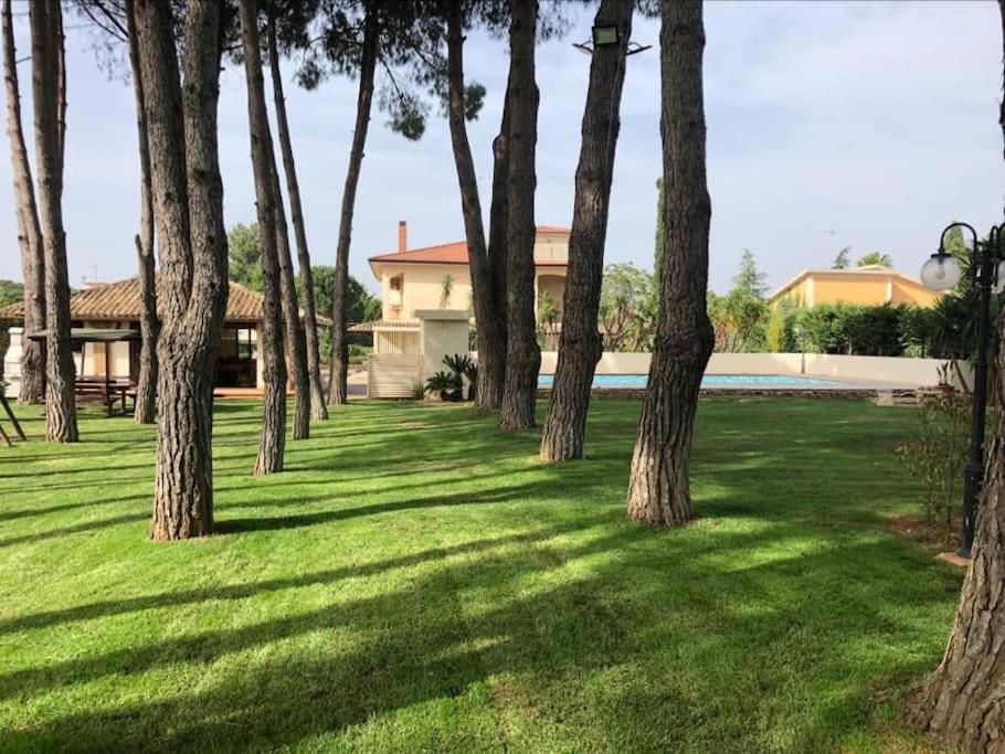 Villa Laoconte Piscina, Jacuzzi E Biliardo Canicatti Exterior photo
